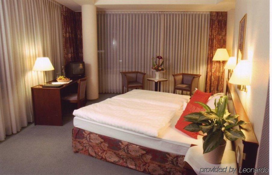 Comfort Hotel Weissensee Berlino Esterno foto